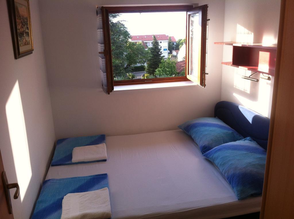 Apartments Leona & David Malinska Bilik gambar